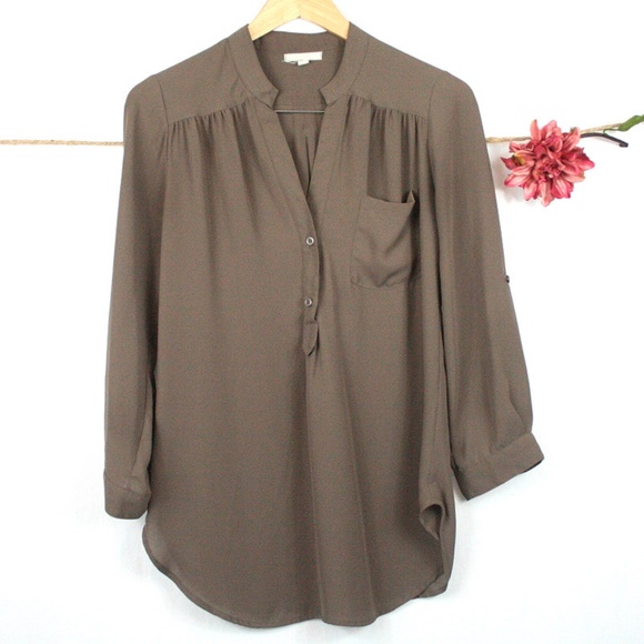 *HOST PICK!* Lot of 3 Pleione Anthro Career Tops - Picture 2 of 8